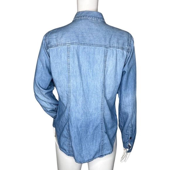 Sandra Ingrish Shirt Womens Medium Blue Denim‎ Fitted Button Up Western Casual - Picture 4 of 8